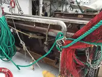 Kapal trawler kanggo didol