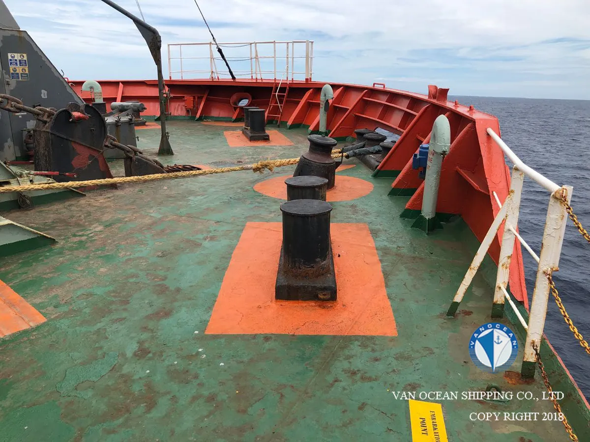 Kapal tanker minyak/bahan kimia kanggo didol