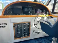 Kapal riset kanggo didol