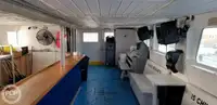 Katamaran kanggo didol