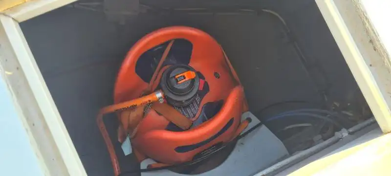 Kapal tanker minyak/bahan kimia kanggo didol