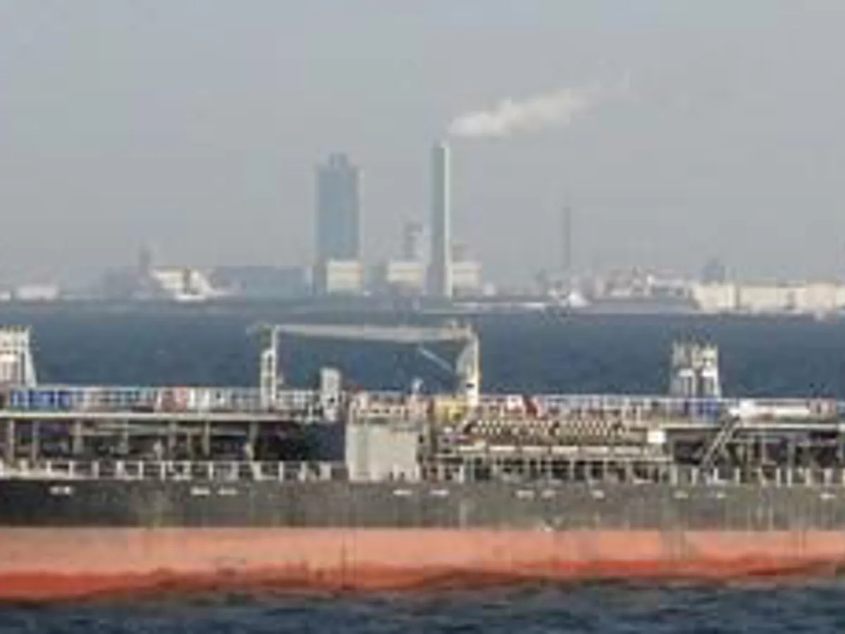 Kapal tanker minyak/bahan kimia kanggo didol