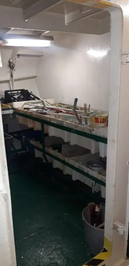 Kapal patroli kanggo didol