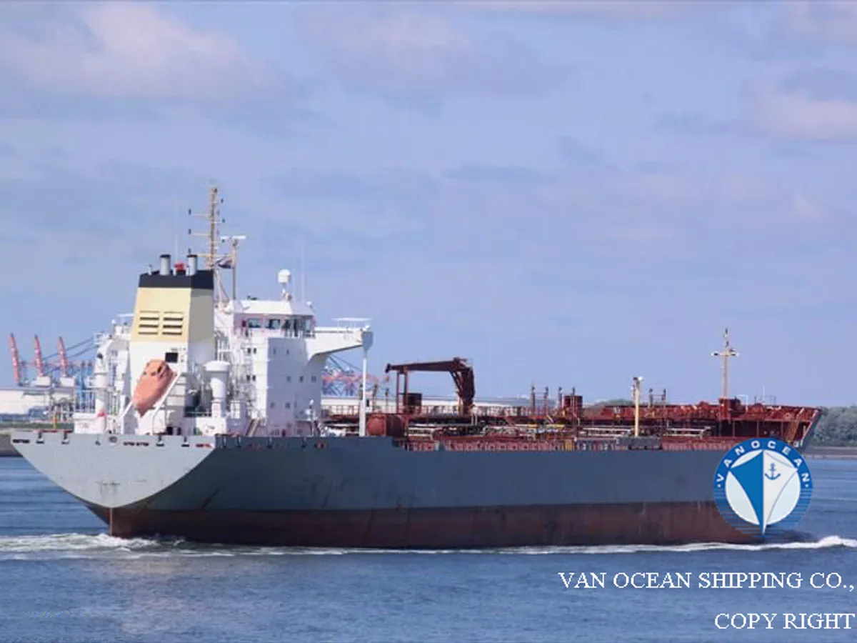 Kapal tanker minyak/bahan kimia kanggo didol