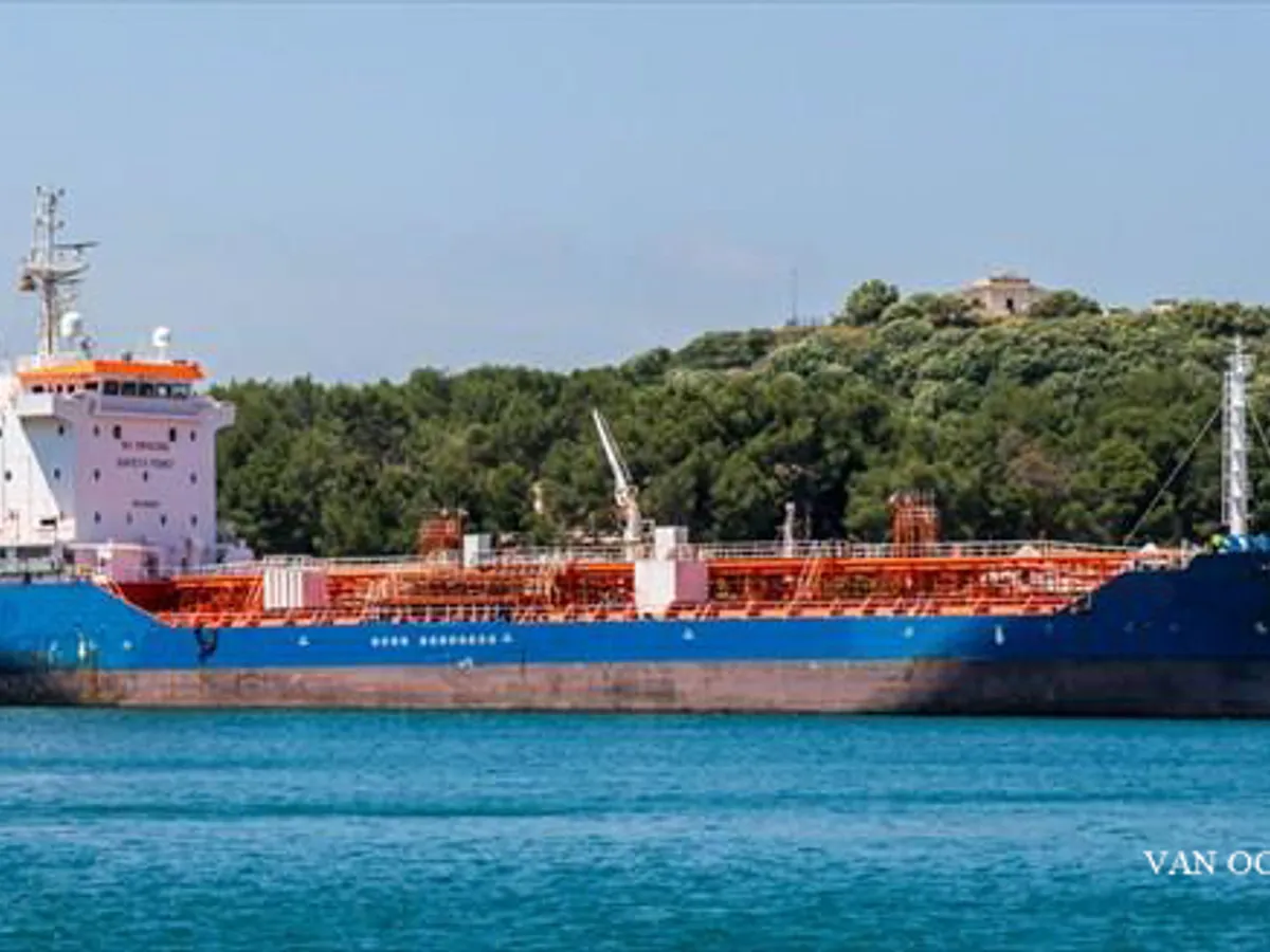 Kapal tanker minyak/bahan kimia kanggo didol