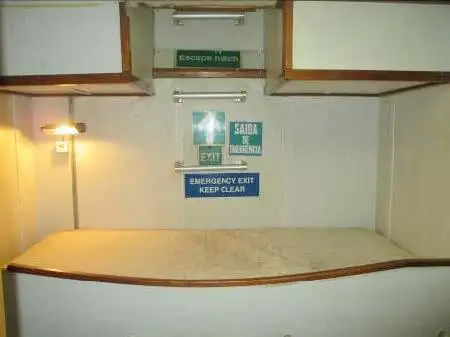 Kapal longliner kanggo didol