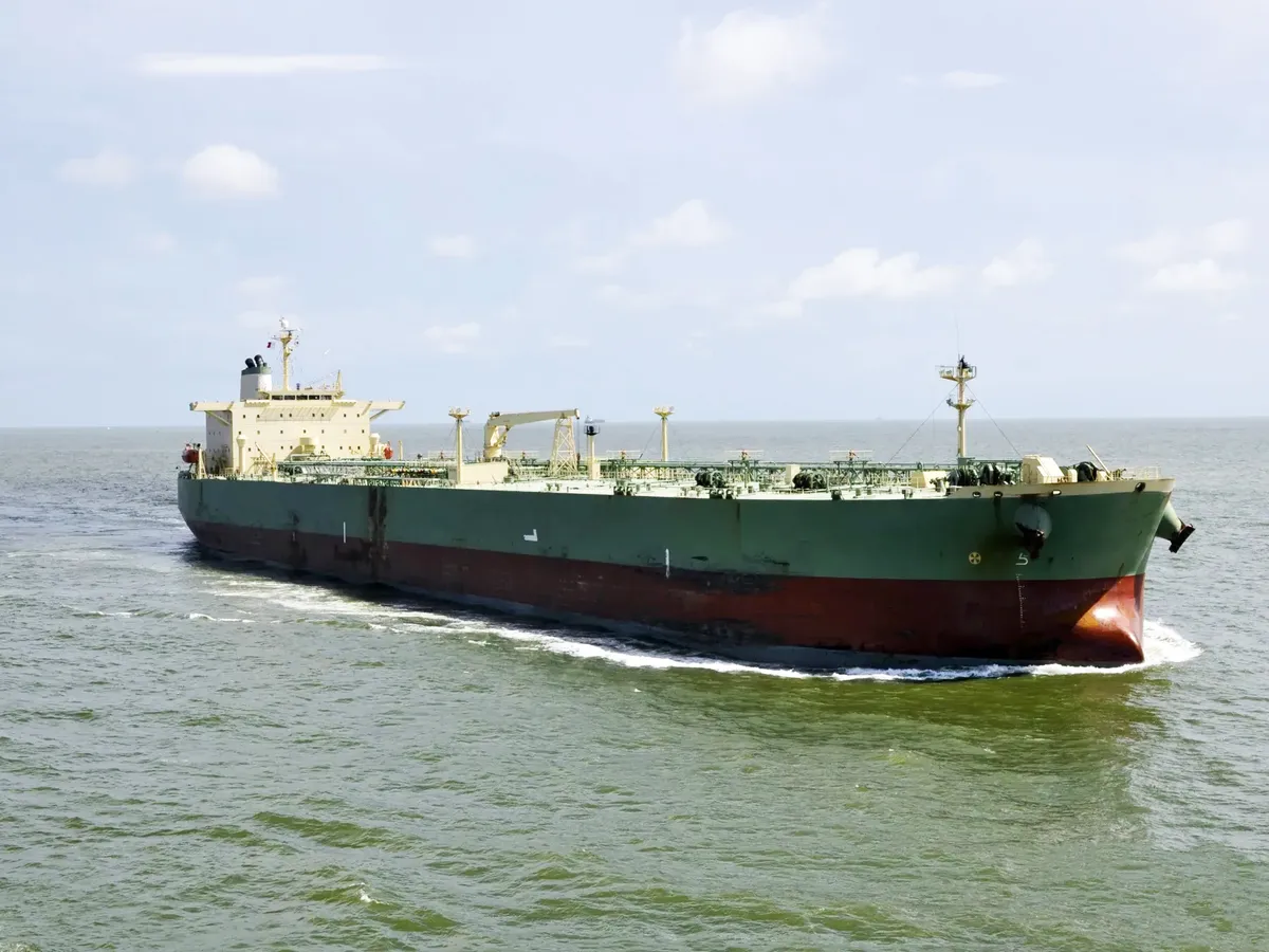 Kapal tanker minyak/bahan kimia kanggo didol