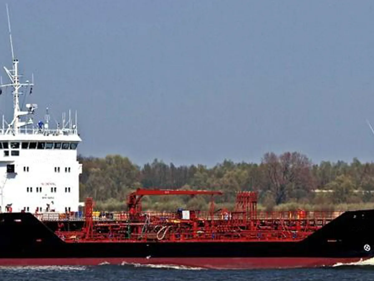 Kapal tanker minyak/bahan kimia kanggo didol