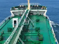 Kapal tanker minyak/bahan kimia kanggo didol