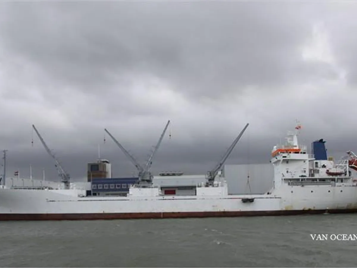 Kapal reefer kanggo didol