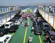 Kapal pesiar-feri kanggo didol