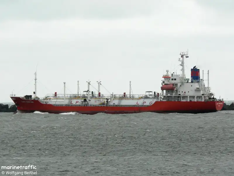 Kapal tanker minyak/bahan kimia kanggo didol