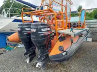 Kapal karet kaku kanggo didol