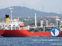 Kapal tanker minyak/bahan kimia kanggo didol