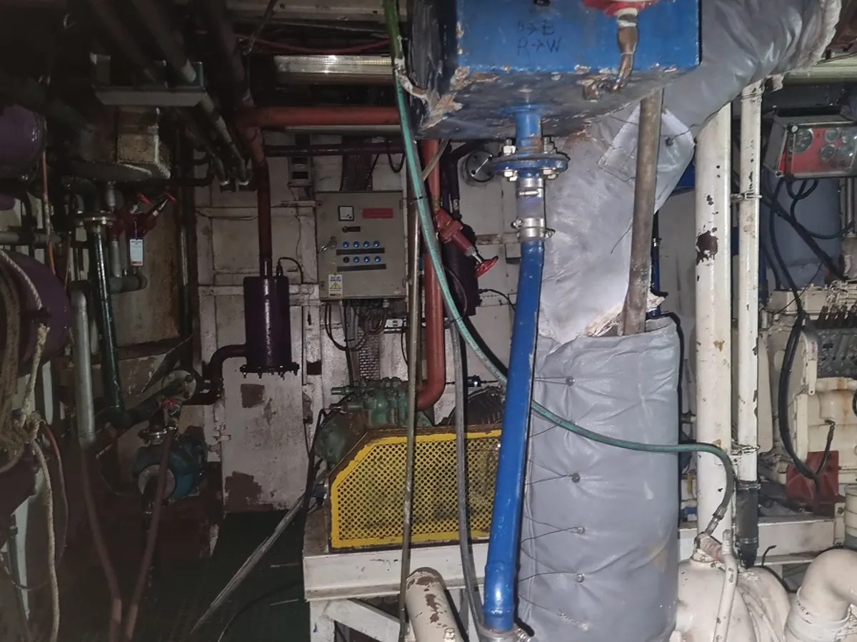 Kapal trawler kanggo didol