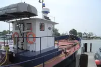Kapal tanker minyak/bahan kimia kanggo didol