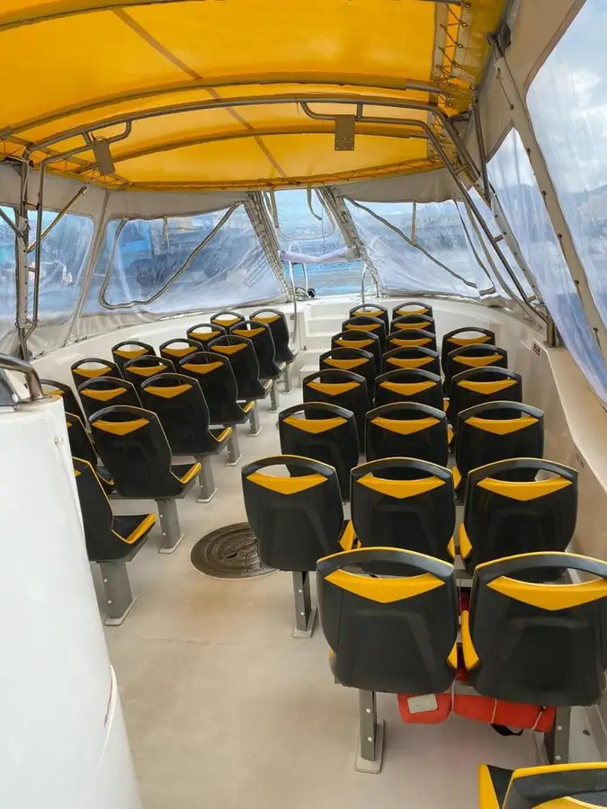 Kapal feri kanggo didol