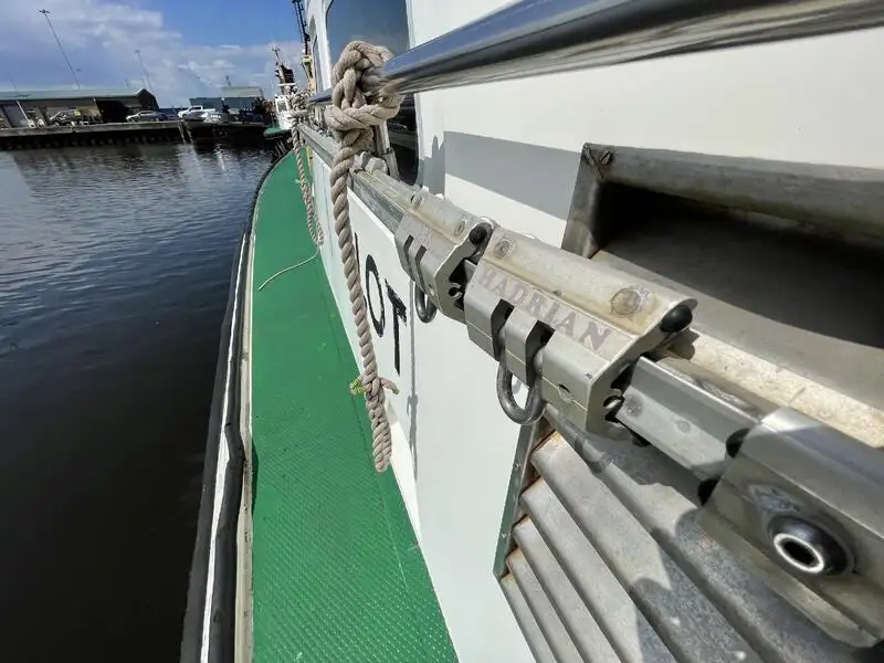 Kapal pilot kanggo didol