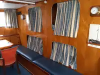 Kapal trawler kanggo didol