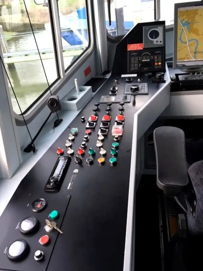 Kapal patroli kanggo didol