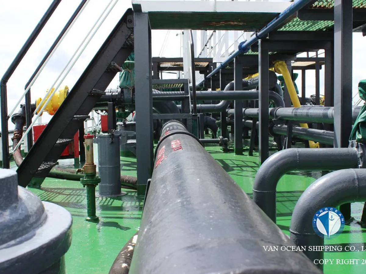 Kapal tanker minyak/bahan kimia kanggo didol