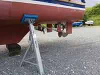 Kapal kerja kanggo didol
