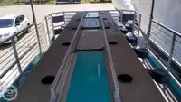 Kapal kontainer kanggo didol