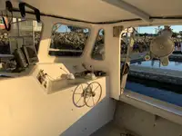 Kapal pangolahan iwak kanggo didol