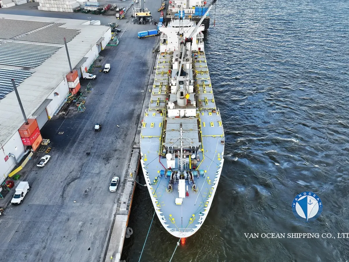 Kapal reefer kanggo didol