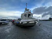 Kapal patroli kanggo didol