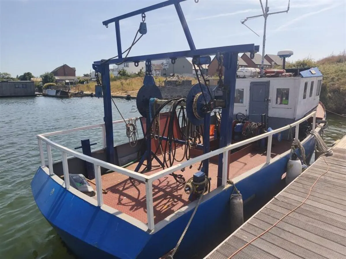 Kapal pancing kanggo didol