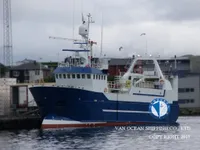 Kapal trawler kanggo didol