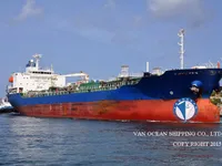 Kapal tanker minyak/bahan kimia kanggo didol