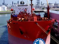 Kapal tanker minyak/bahan kimia kanggo didol