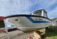 Kapal kerja kanggo didol