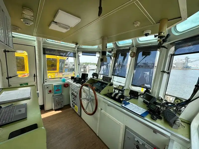 Kapal penarik kanggo didol