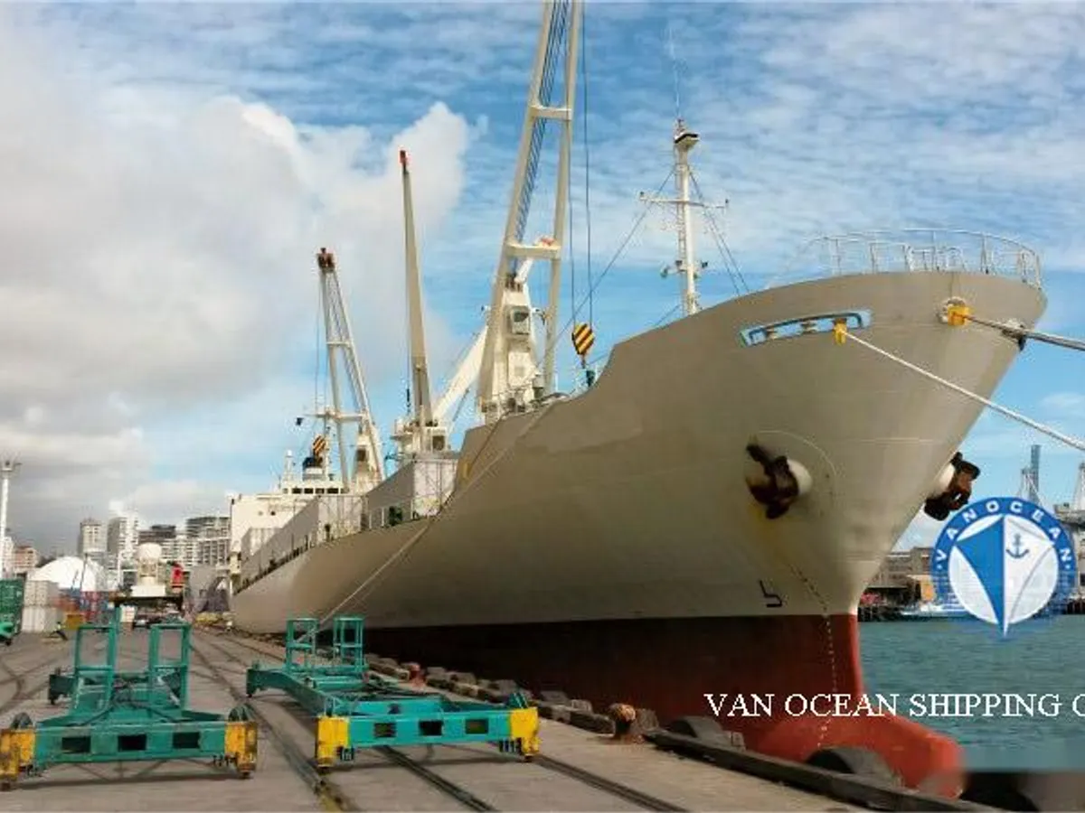 Kapal reefer kanggo didol