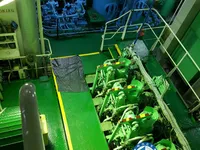 Kapal tanker minyak/bahan kimia kanggo didol