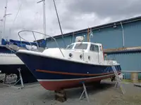 Kapal kerja kanggo didol