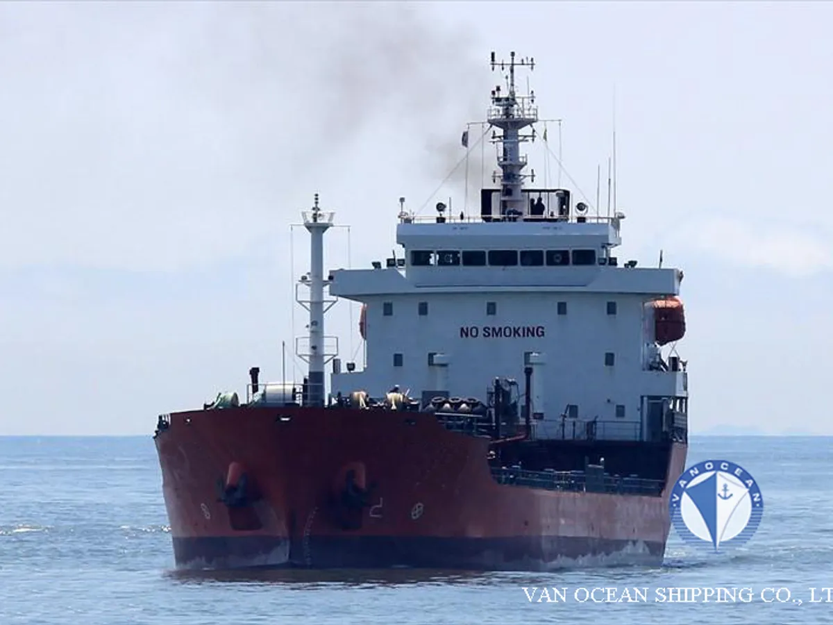 Kapal tanker minyak/bahan kimia kanggo didol