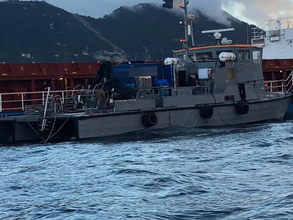Kapal kerja kanggo didol