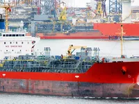 Kapal tanker minyak/bahan kimia kanggo didol