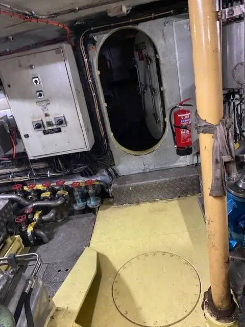 Kapal dredger kanggo didol