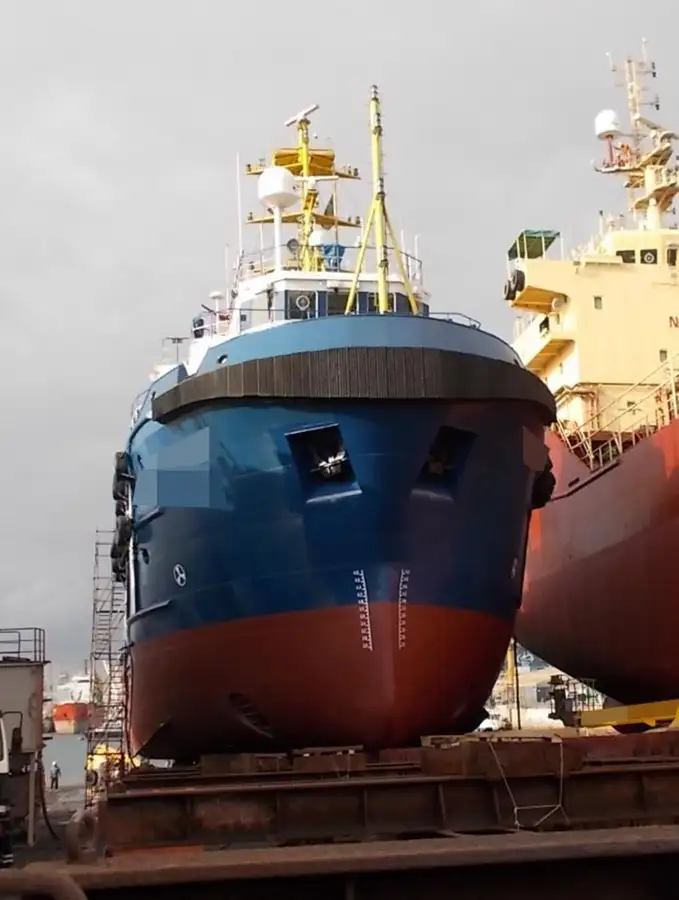 Kapal reefer kanggo didol