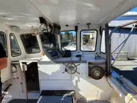 Kapal pangolahan iwak kanggo didol