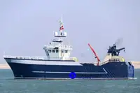 Kapal pancing nganglong kanggo didol