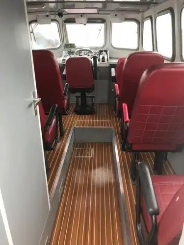 Kapal survei kanggo didol