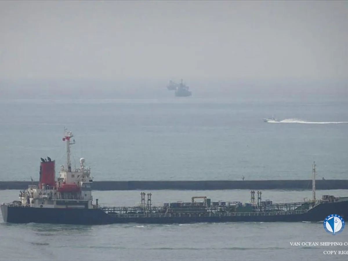 Kapal tanker minyak/bahan kimia kanggo didol