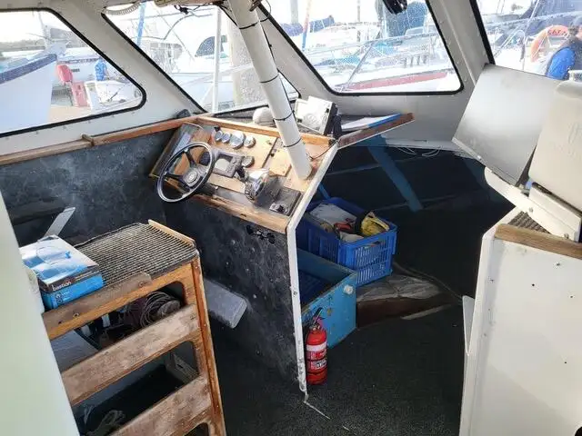 Kapal trawler kanggo didol
