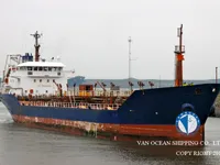 Kapal tanker minyak/bahan kimia kanggo didol